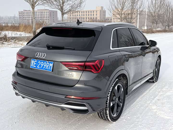 Фото 6 - Audi Q3