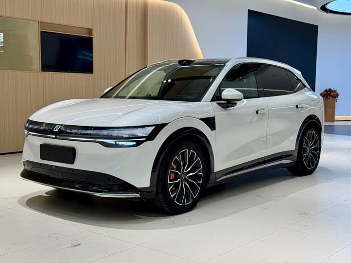 Фото 1 - Zeekr 7X