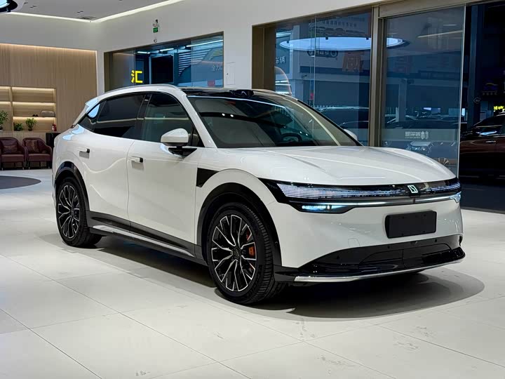 Фото 3 - Zeekr 7X