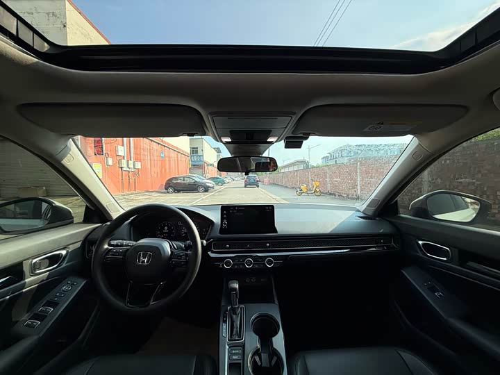 Фото 7 - Honda Civic