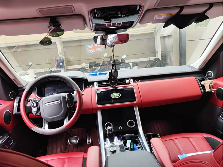 Фото 3 - Land Rover Range Rover Sport