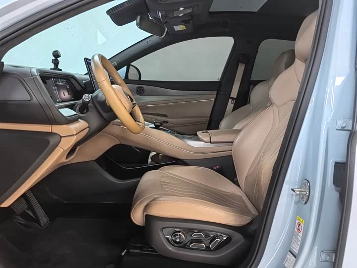 Фото 4 - Denza N7