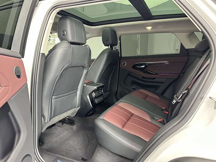 Фото 6 - Land Rover Range Rover Evoque L