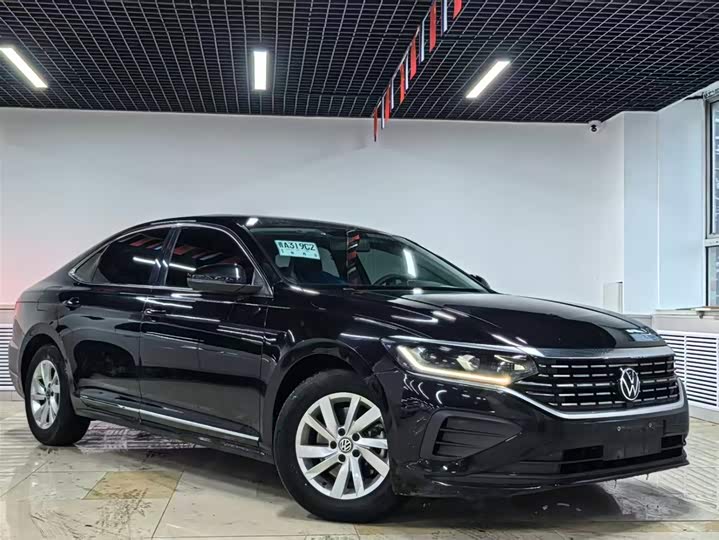 Фото 3 - Volkswagen Passat