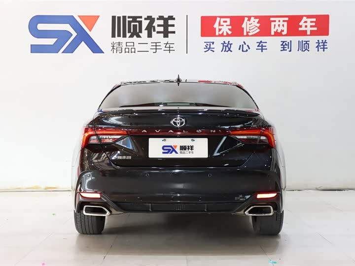 Фото 5 - Toyota Avalon