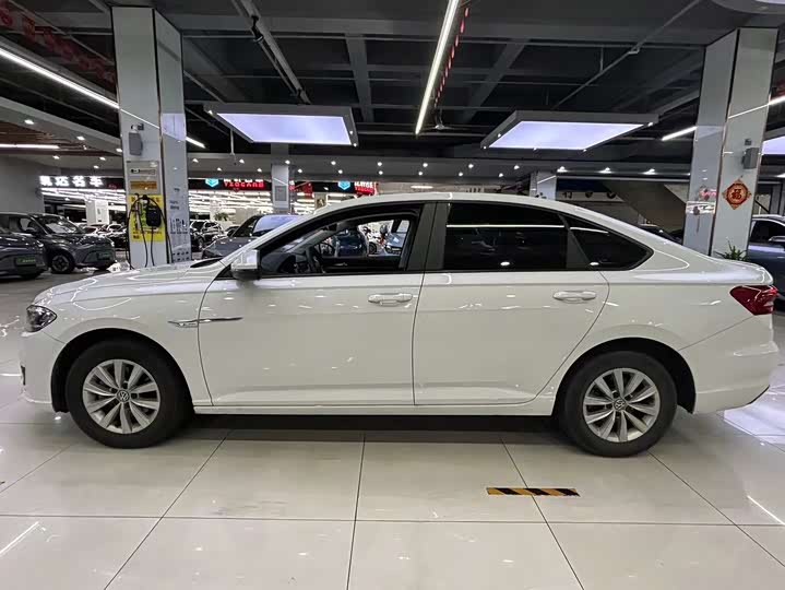 Фото 4 - Volkswagen Lavida EV