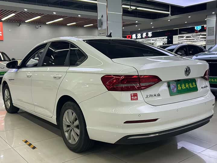 Фото 5 - Volkswagen Lavida EV