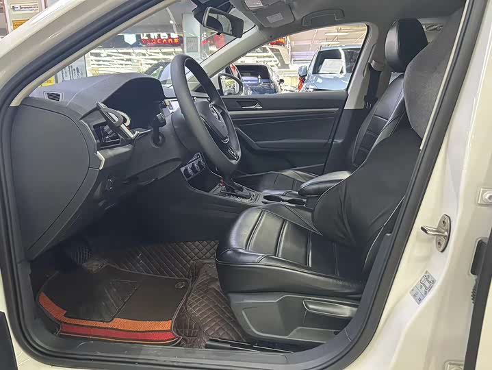 Фото 8 - Volkswagen Lavida EV