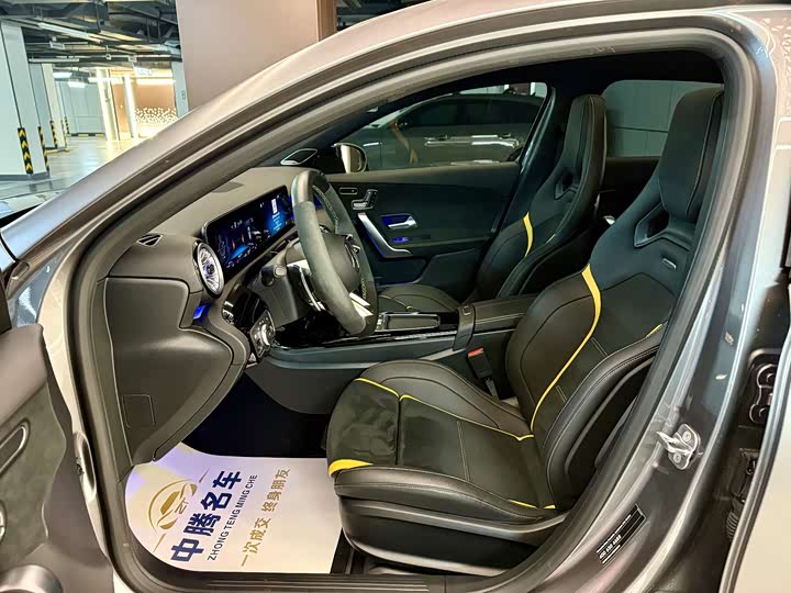 Фото 6 - Mercedes-Benz A-Class AMG