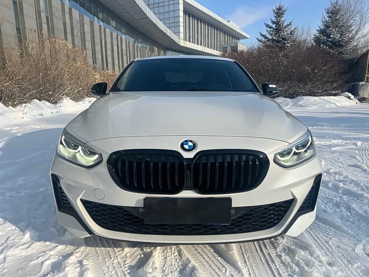 Фото 2 - BMW 1 Series