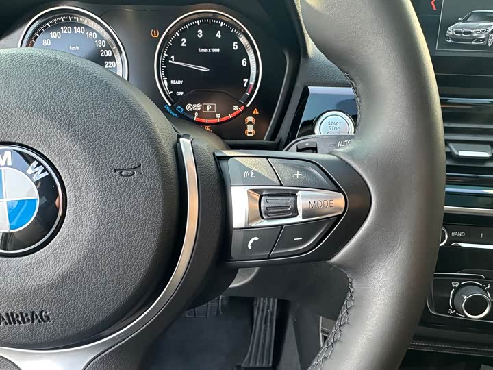 Фото 9 - BMW 1 Series