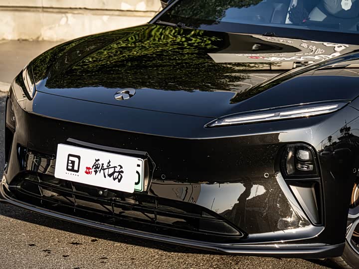 Фото 9 - Nio ET5T