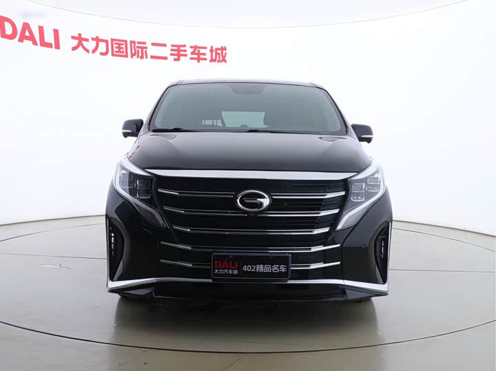 Фото 2 - GAC Trumpchi M8