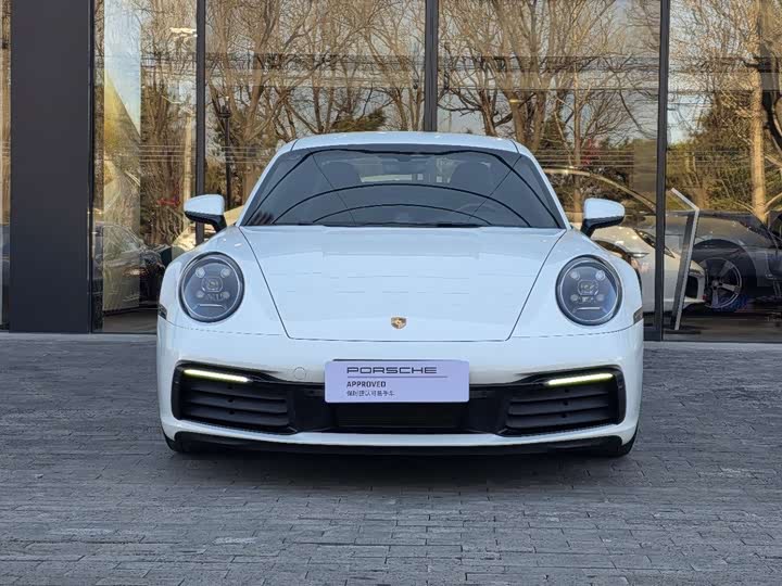 Фото 2 - Porsche 911