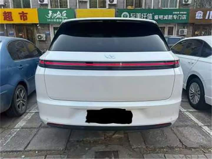 Фото 9 - LiXiang L7