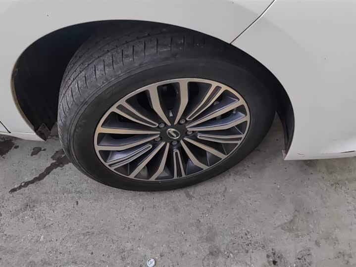 Фото 6 - GAC Trumpchi M6