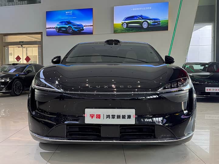 Фото 2 - Luxeed R7