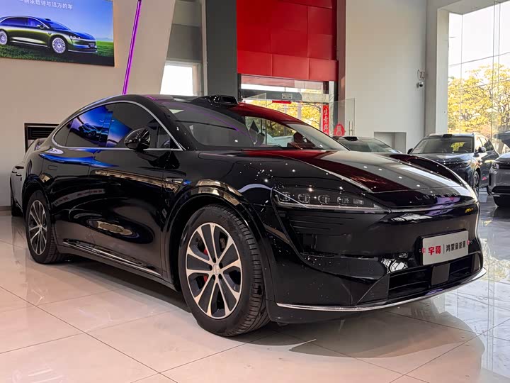 Фото 3 - Luxeed R7