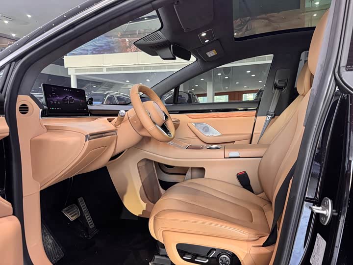 Фото 7 - Luxeed R7