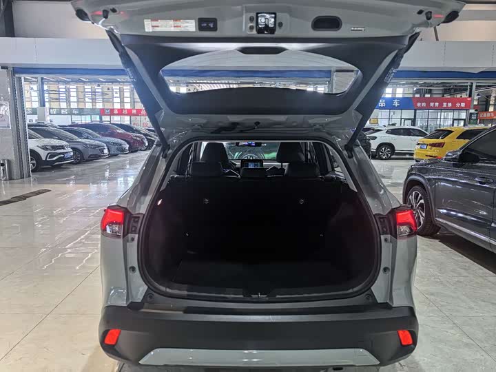 Фото 3 - Toyota Corolla Cross