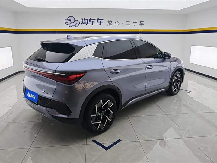 Фото 3 - BYD Yuan Plus