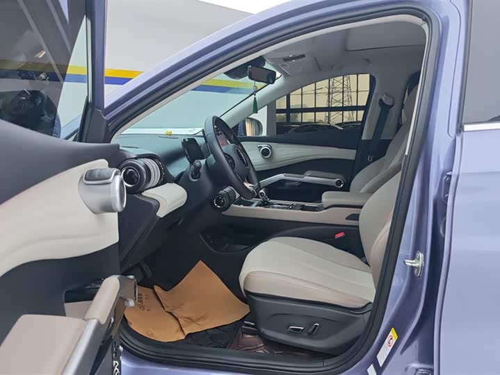 Фото 9 - BYD Yuan Plus