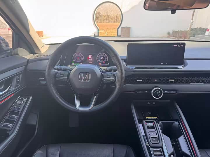 Фото 3 - Honda Accord Hybrid