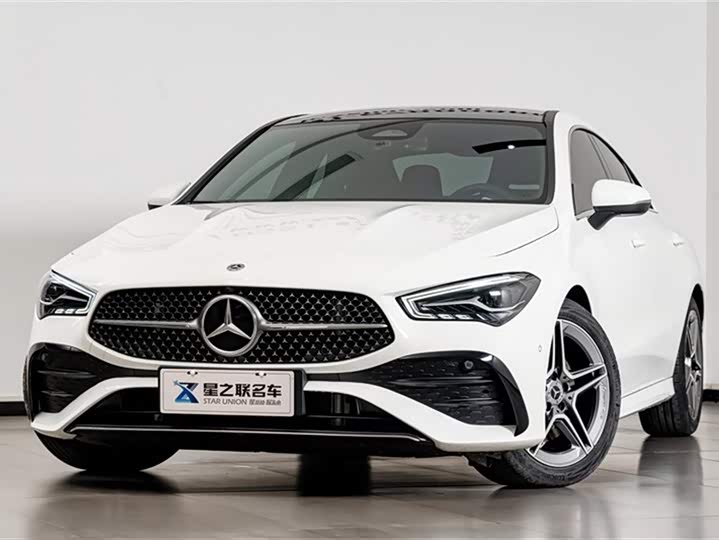 Фото 2 - Mercedes-Benz CLA-Class