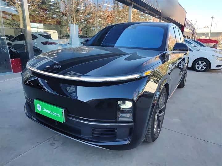 Фото 1 - LiXiang L8