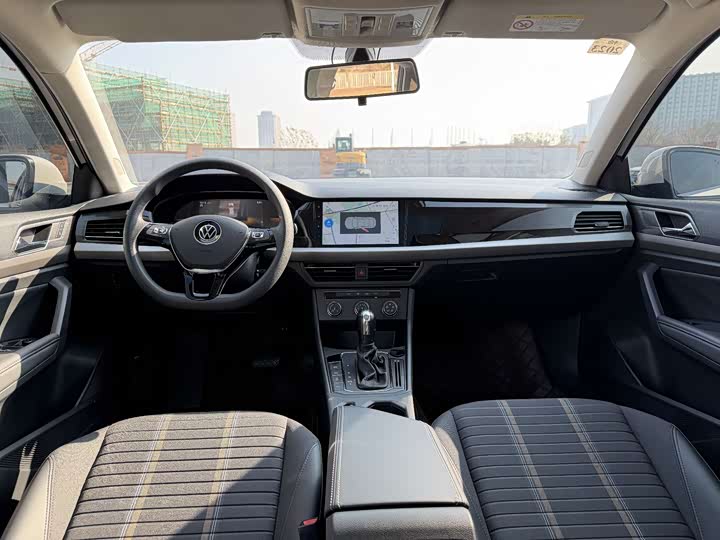 Фото 7 - Volkswagen Lavida