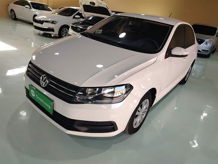 Фото 2 - Volkswagen Santana