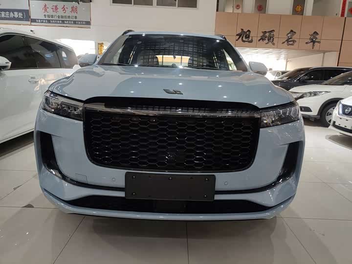 Фото 3 - LiXiang One