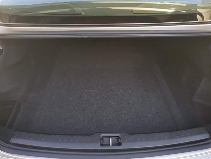 Фото 4 - Volvo S60