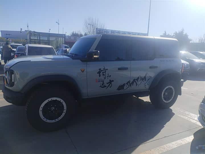 Фото 5 - Ford Bronco