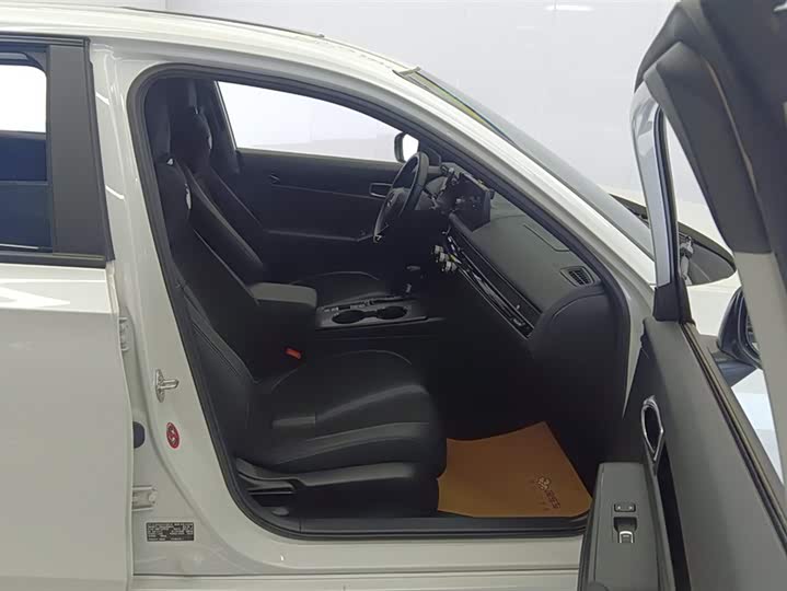 Фото 8 - Honda Civic