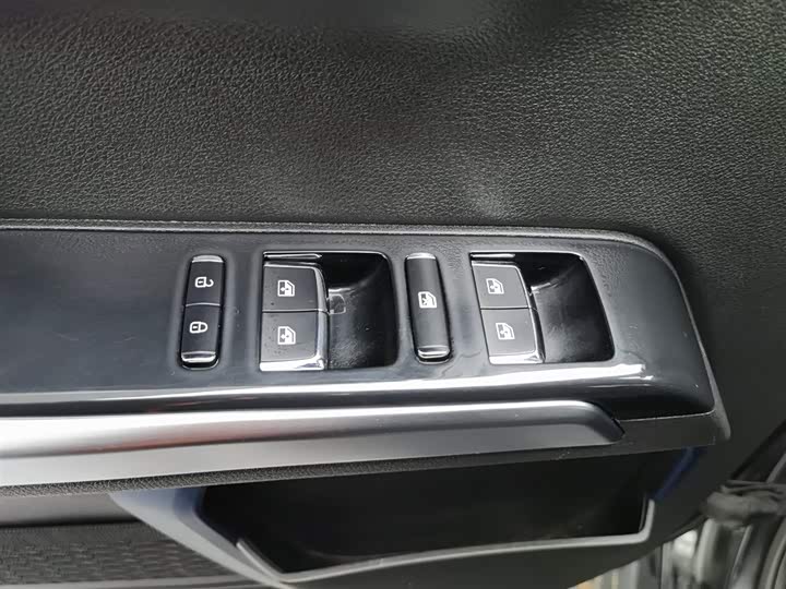 Фото 9 - BAIC Beijing BJ40