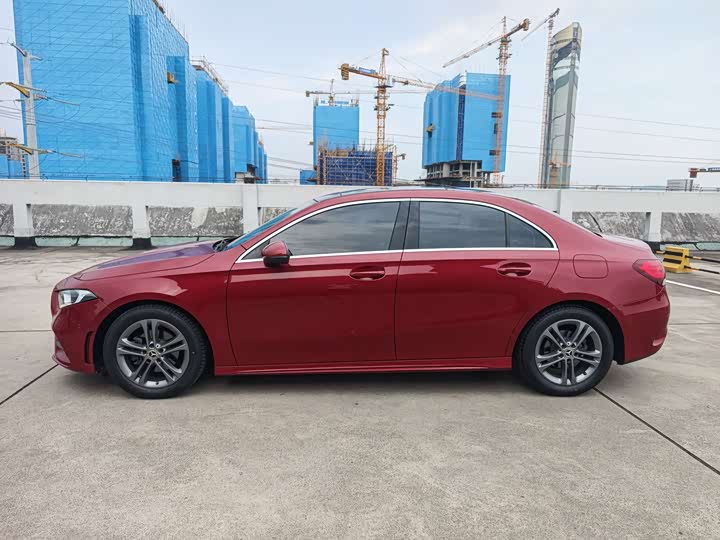 Фото 4 - Mercedes-Benz A-Class