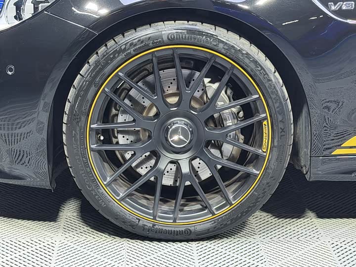 Фото 3 - Mercedes-Benz C-Class AMG