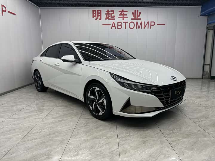 Фото 2 - Hyundai Elantra N line