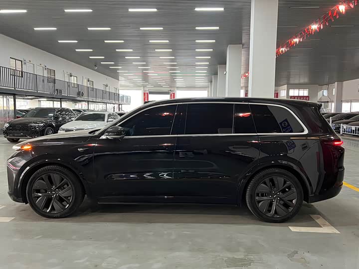 Фото 6 - LiXiang L9