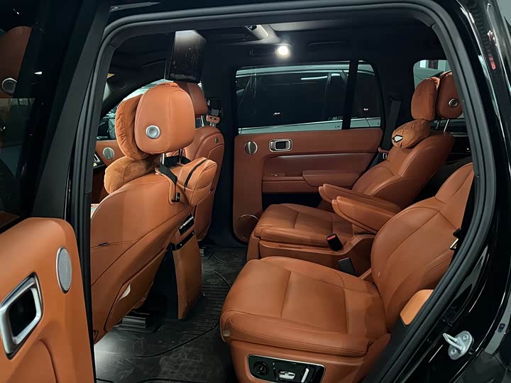 Фото 8 - LiXiang L9