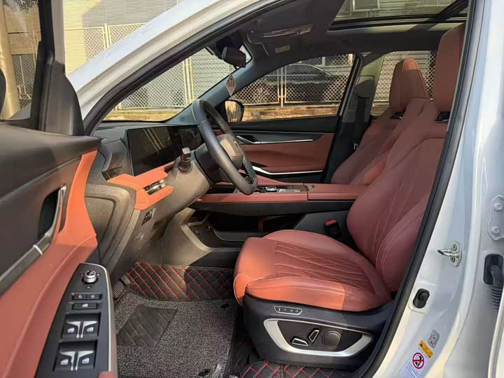 Фото 3 - Changan CS75 Plus