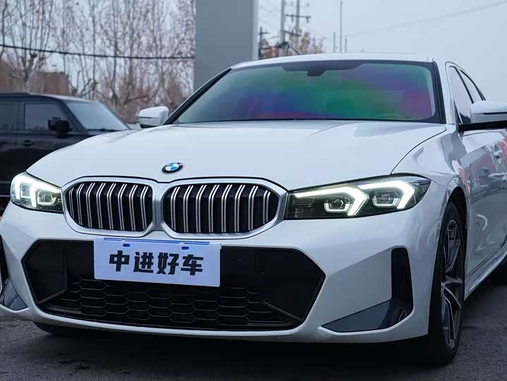 Фото 1 - BMW 3 Series