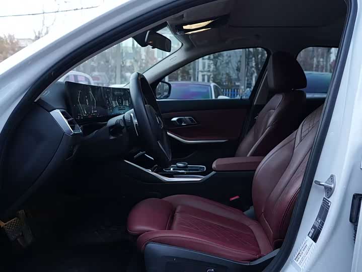 Фото 8 - BMW 3 Series