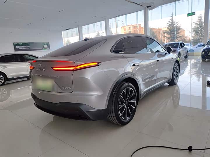 Фото 7 - Nio Onvo L60