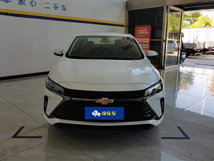 Фото 2 - Chevrolet Monza