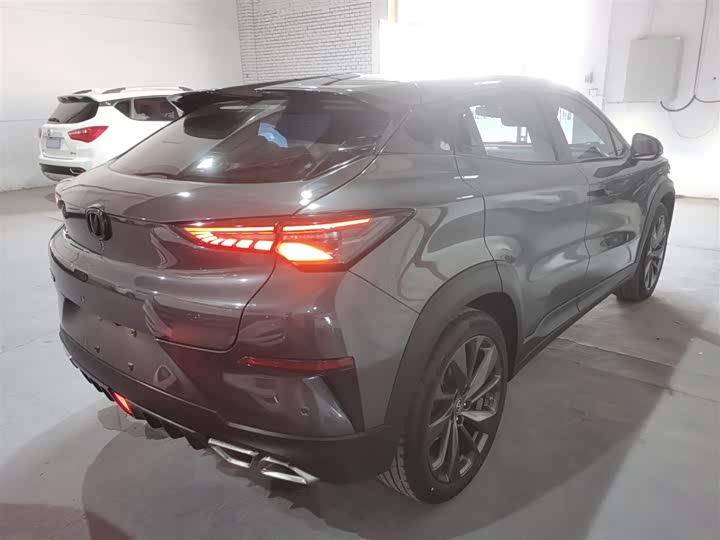 Фото 7 - Changan UNI-T