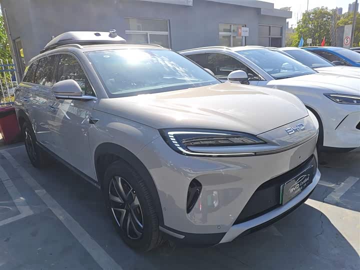 Фото 4 - BYD Sea Lion 07 DM-i Hybrid