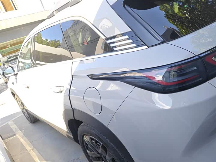 Фото 5 - BYD Sea Lion 07 DM-i Hybrid