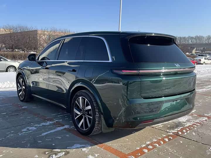 Фото 7 - LiXiang L8